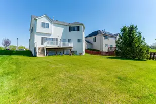 1094 Holly Dr, Antioch, IL 60002 - Photo 37
