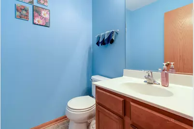 1094 Holly Drive, Antioch, IL 60002 - Photo 9