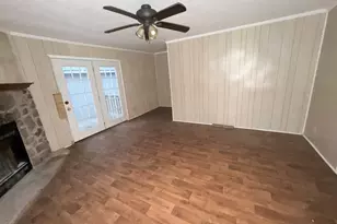 208 W Oak St, Carrier Mills, IL 62917 - Photo 7