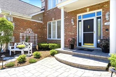 1914 N Ridge Avenue, Arlington Heights, IL 60004 - Photo 3