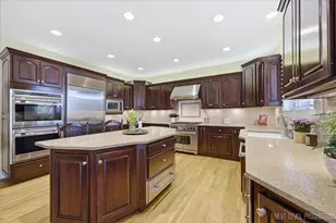 1914 N Ridge Ave, Arlington Heights, IL 60004 - Photo 13