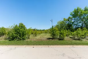 Lot 1 2 Deer Pond Dr, Saint Charles, IL 60175 - Photo 3
