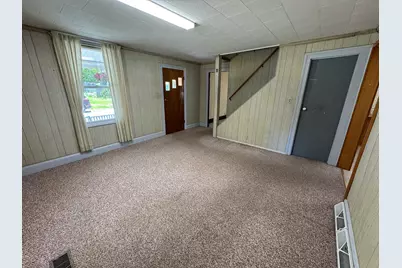 606 E Silk Street, Mount Carroll, IL 61053 - Photo 15