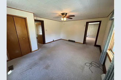 606 E Silk Street, Mount Carroll, IL 61053 - Photo 21