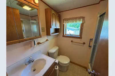 606 E Silk Street, Mount Carroll, IL 61053 - Photo 27