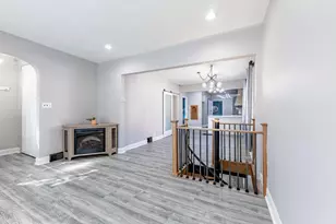 3838 W 64th St, Chicago, IL 60629 - Photo 3