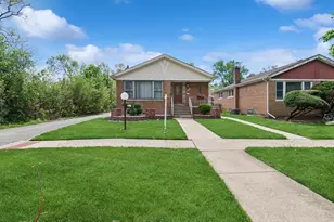 256 Calumet Blvd, Harvey, IL 60426 - Photo 3