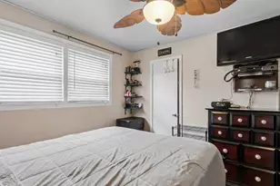 256 Calumet Blvd, Harvey, IL 60426 - Photo 13