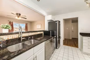 9500 Dee Rd, Des Plaines, IL 60016 - Photo 17
