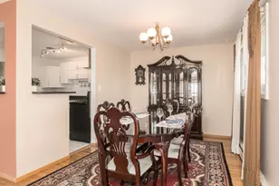 9500 Dee Rd, Des Plaines, IL 60016 - Photo 11