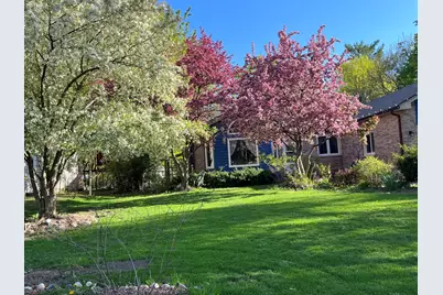 2027 Walnut Avenue, Hanover Park, IL 60133 - Photo 3