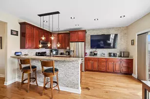 6635 W 64th Pl, Chicago, IL 60638 - Photo 7