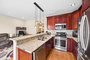 6635 W 64th Pl, Chicago, IL 60638 - Photo 9