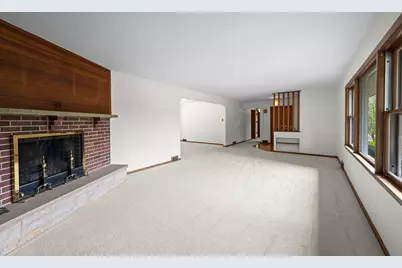412 W Camp McDonald Road, Prospect Heights, IL 60070 - Photo 9
