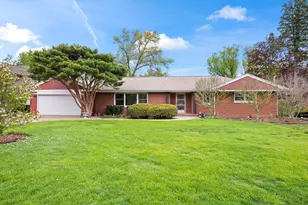 412 W Camp McDonald Rd, Prospect Heights, IL 60070 - Photo 3