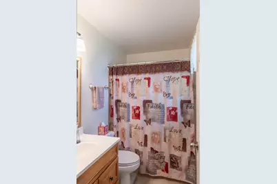 520 S 15th Court, Saint Charles, IL 60174 - Photo 11
