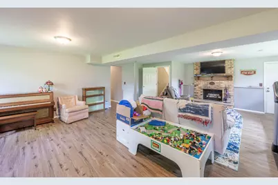 520 S 15th Court, Saint Charles, IL 60174 - Photo 17