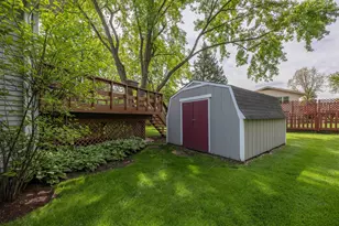 520 S 15th Ct, Saint Charles, IL 60174 - Photo 23