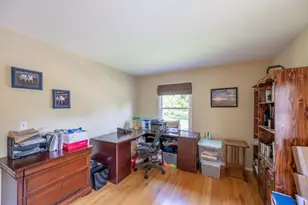 520 S 15th Ct, Saint Charles, IL 60174 - Photo 13