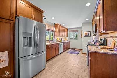 502 Ann Court, Joliet, IL 60435 - Photo 5