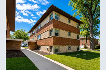 837 Lathrop Avenue #2E, Forest Park, IL 60130 - Photo 1