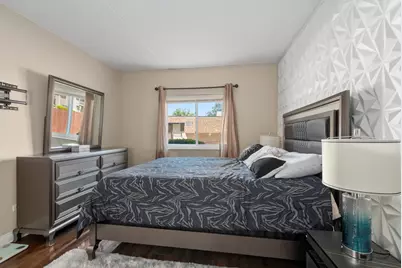 3240 N Manor Drive #130, Lansing, IL 60438 - Photo 9