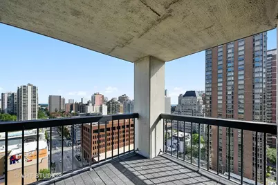 1122 N Clark Street #1806, Chicago, IL 60610 - Photo 15