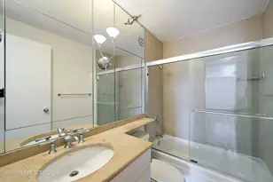 1122 N Clark St, Chicago, IL 60610 - Photo 9