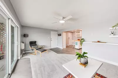 925 S 8th Avenue #12, La Grange, IL 60525 - Photo 5