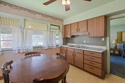 3218 Lincoln Street, Franklin Park, IL 60131 - Photo 9