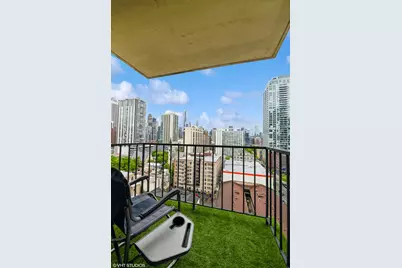 1212 N La Salle Drive #1409, Chicago, IL 60610 - Photo 9