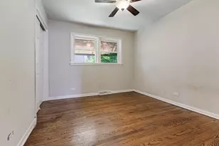 12400 S Lowe Ave, Chicago, IL 60628 - Photo 11