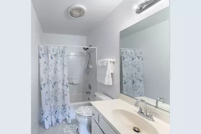 1237 E Greystone Drive, Round Lake Beach, IL 60073 - Photo 15
