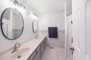 1237 E Greystone Dr, Round Lake Beach, IL 60073 - Photo 21