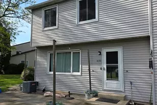 1835 Kerrybrook Ct, Sycamore, IL 60178 - Photo 1