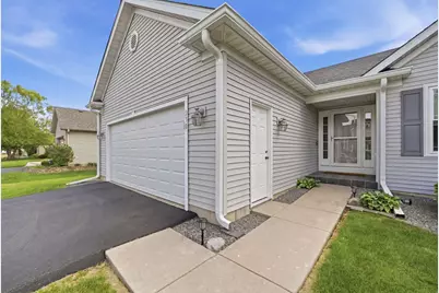 230 Wendy Street, Sycamore, IL 60178 - Photo 3