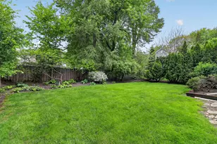 330 N Main St, Glen Ellyn, IL 60137 - Photo 19