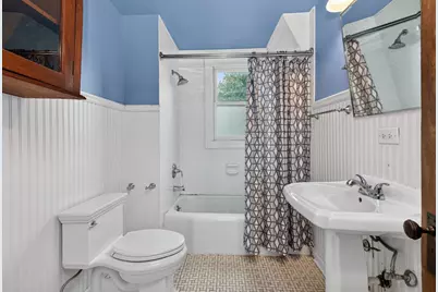 330 N Main Street, Glen Ellyn, IL 60137 - Photo 15