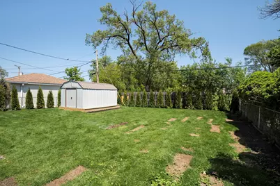 8415 N Clifton Avenue, Niles, IL 60714 - Photo 27