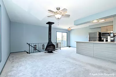 1402 Inverrary Lane #1402, Deerfield, IL 60015 - Photo 3