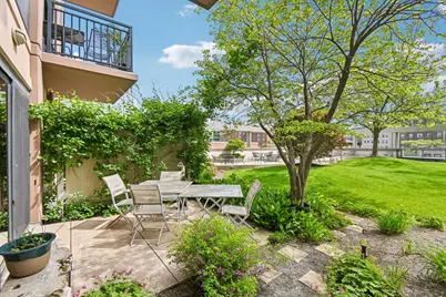 807 Davis Street #314, Evanston, IL 60201 - Photo 23