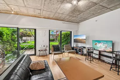 807 Davis Street #314, Evanston, IL 60201 - Photo 3