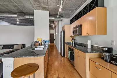 807 Davis Street #314, Evanston, IL 60201 - Photo 7