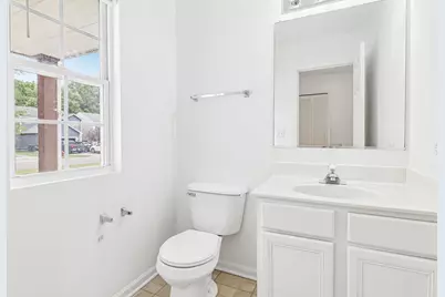 694 W Huron Hills Trail, Round Lake Heights, IL 60073 - Photo 9