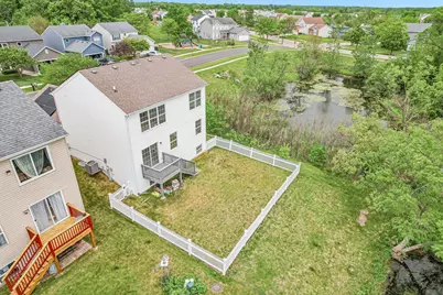 694 W Huron Hills Trail, Round Lake Heights, IL 60073 - Photo 37