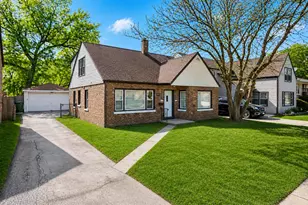 8742 S Washtenaw Ave, Evergreen Park, IL 60805 - Photo 3