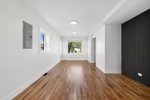 8742 S Washtenaw Ave, Evergreen Park, IL 60805 - Photo 19