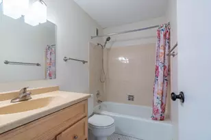 2211 S Highland Ave, Lombard, IL 60148 - Photo 7