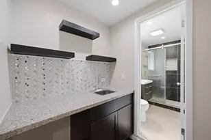 6006 N Lawndale Ave, Chicago, IL 60659 - Photo 17