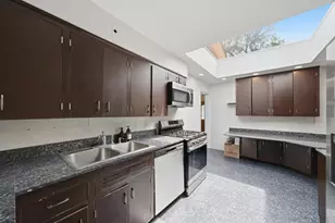 6006 N Lawndale Ave, Chicago, IL 60659 - Photo 13